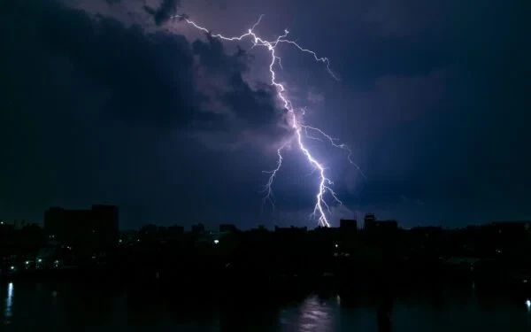 Пострадало около 30 человек