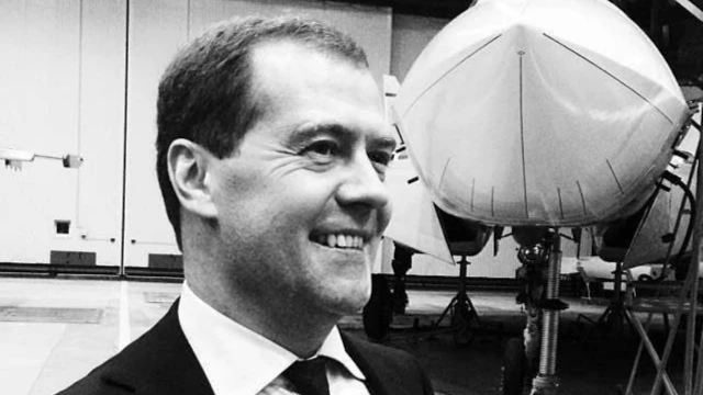 Дмитрий Медведев написал текст после прощания с Михаилом Горбачевым: «Всё это грязные мечты англосаксонских первертов»