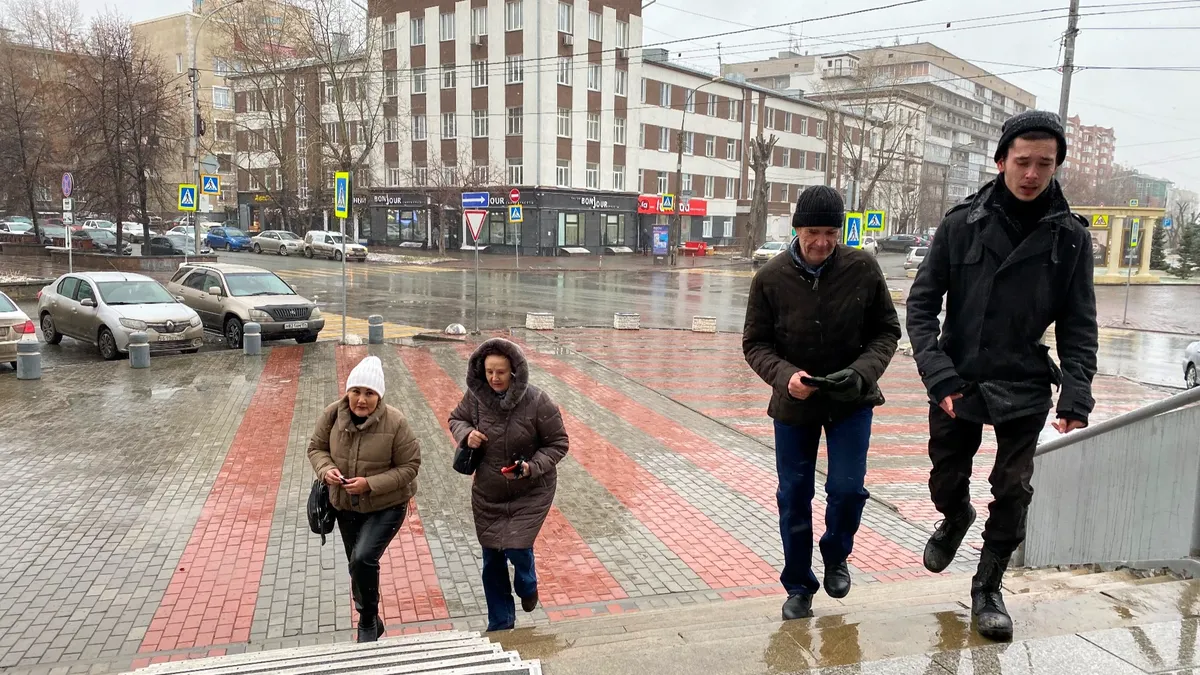 В Новосибирск 19 ноября на собрание родственников мобилизованных жительница Искитима Наталья Михеенко приехала с требованием ротации 