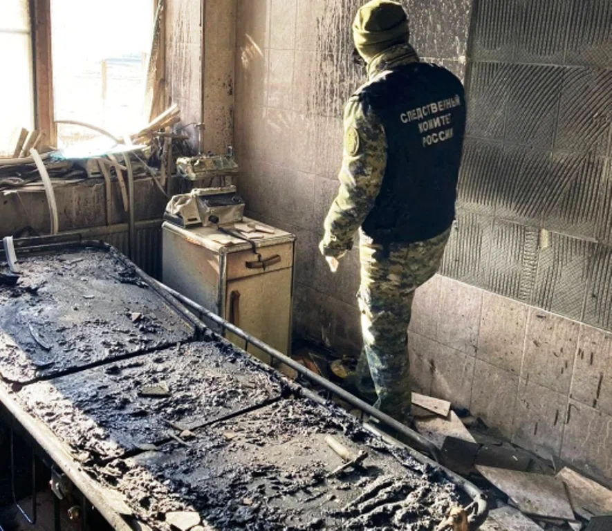 При пожаре в реанимации больницы Астрахани погибли две пациентки из-за замыкания электропроводки