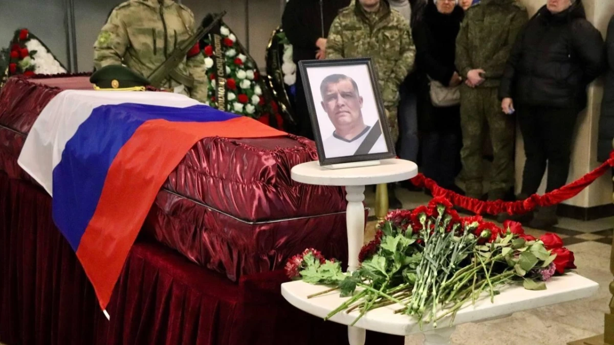 В Уфу пришла похоронка: простились с погибшим на СВО бизнесменом Олегом Мещеряковым — был старшим стрелком 