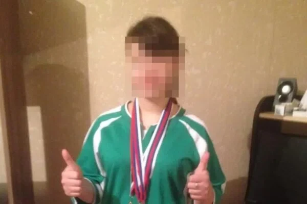 Беременная сибирячка избила железным прутом девочек-подростков