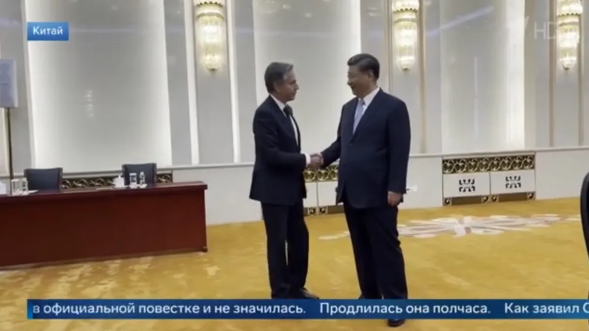 Встреча Си Цзиньпина и Энтони Блинкена. Фото: кадр из видео «Первый канал»