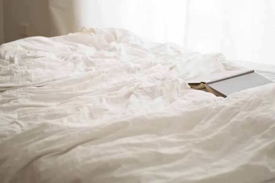 5 ошибок при выборе постельного белья: как выбрать идеальный комплект по размеру, цвету и качеству ткани