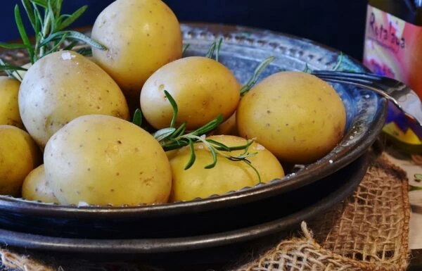 молодой картофель