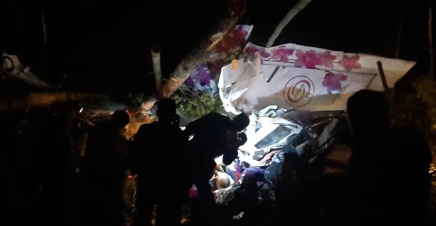 Спасательная операция по освобождению людей из рухнувшего самолета завершилась под Иркутском