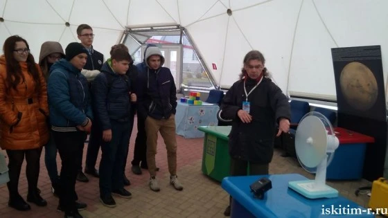 Школьники побывали в центре вирусологии