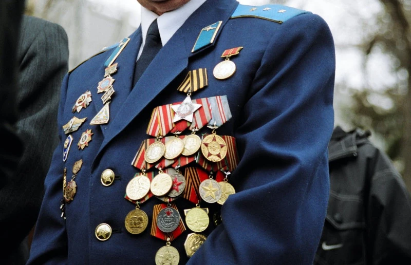 В Новосибирске суд вынес приговор по уголовному делу о хищении 6 млн рублей у ветерана Великой Отечественной войны