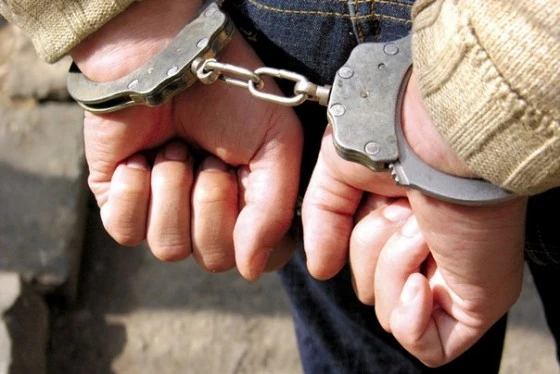 Сотрудники полиции по приметам задержали подозреваемых в совершении преступлени