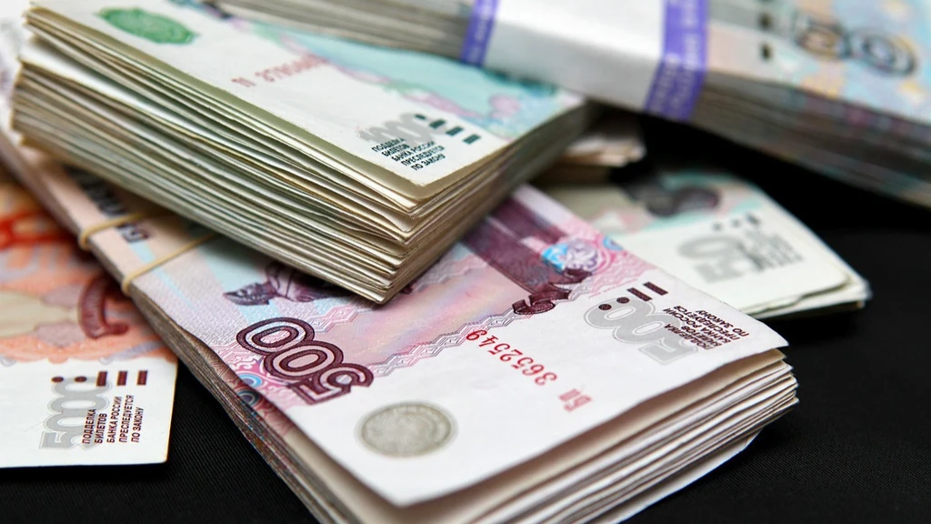 Пенсии, социальные выплаты и МРОТ повысят на 10% в России - 25 мая утвердил размер индексации Путин