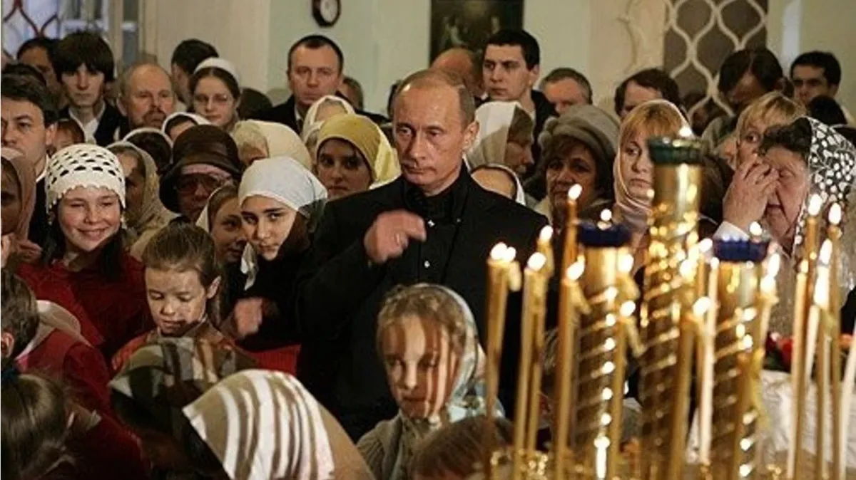  Путин  на Рождественском богослужении в Новоиерусалимском монастыре 7 января 2007 года. Фото: Кремлин.ру 