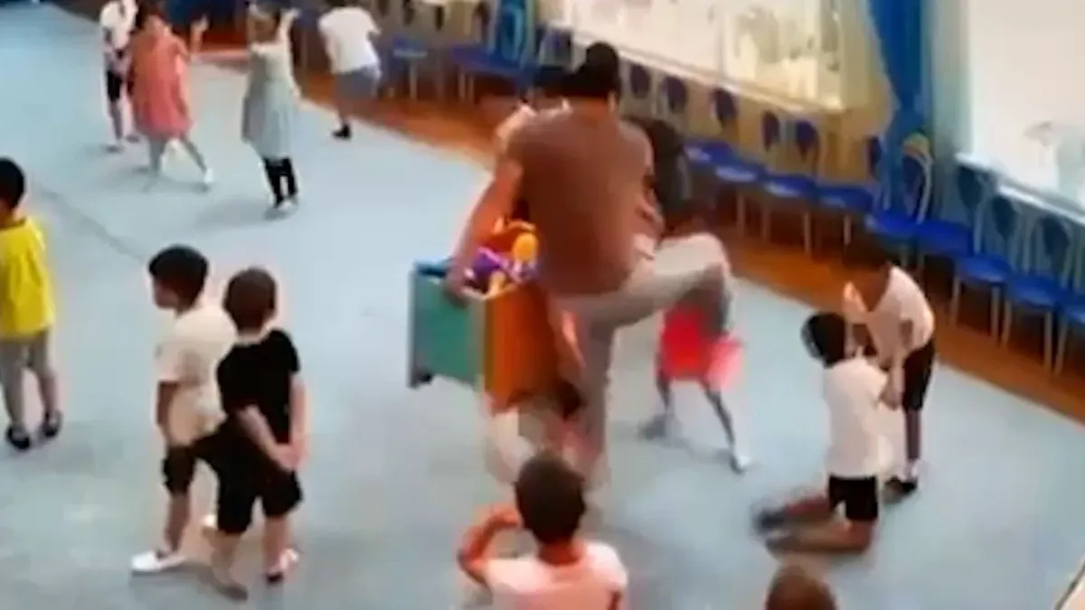 В детском саду Кызыла инструктор по физкультуре бил детей ногами и кричал
