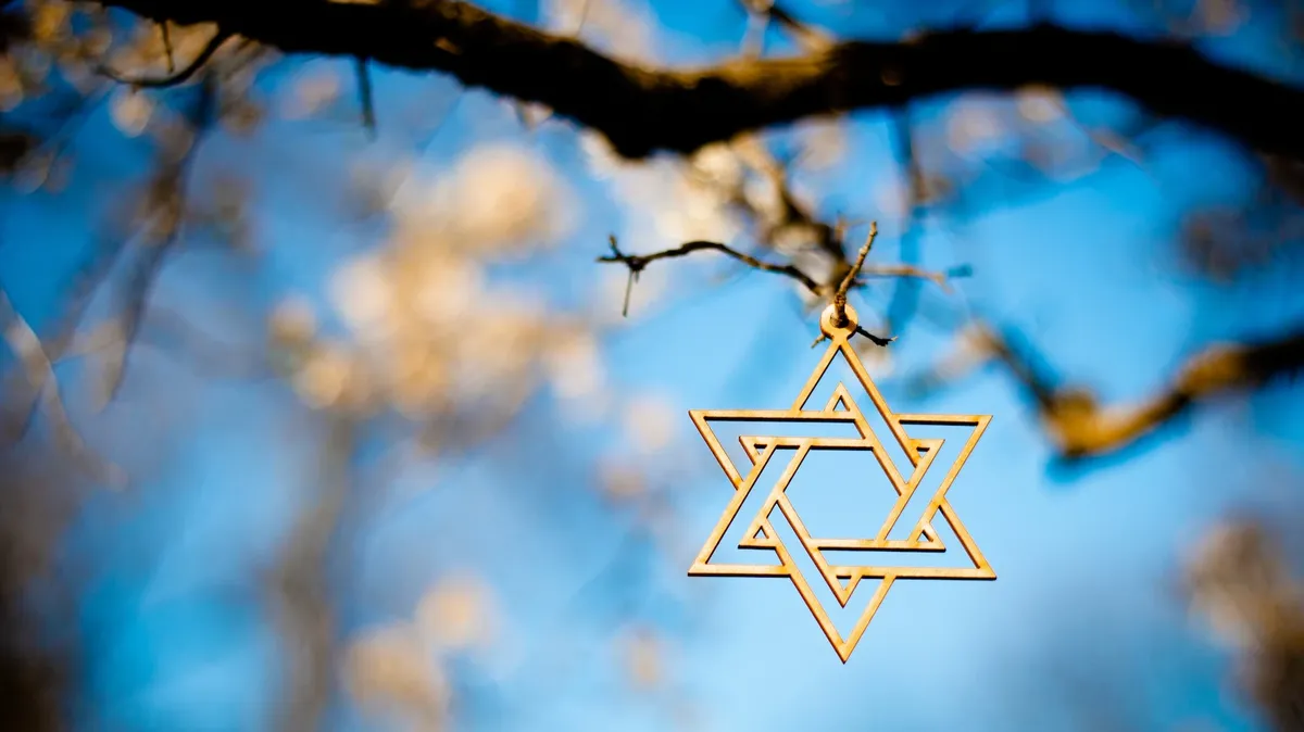 15 сентября начинается Рош ха-Шана 2023: сколько дней длится еврейский новый год и традиции праздника