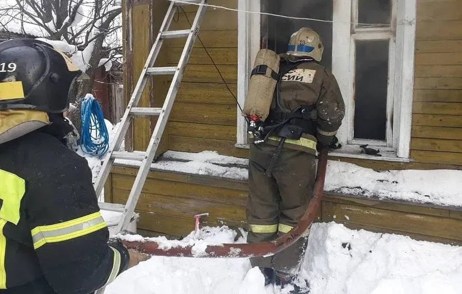 В Ивановской области задержали сотрудников органов профилактики после гибели четырех детей из неблагополучной семьи на пожаре