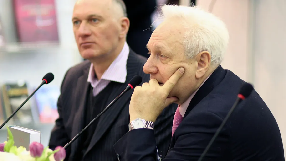 На 88-м году жизни скончался глава администрации Ельцина Сергей Филатов