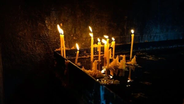свечи, храм