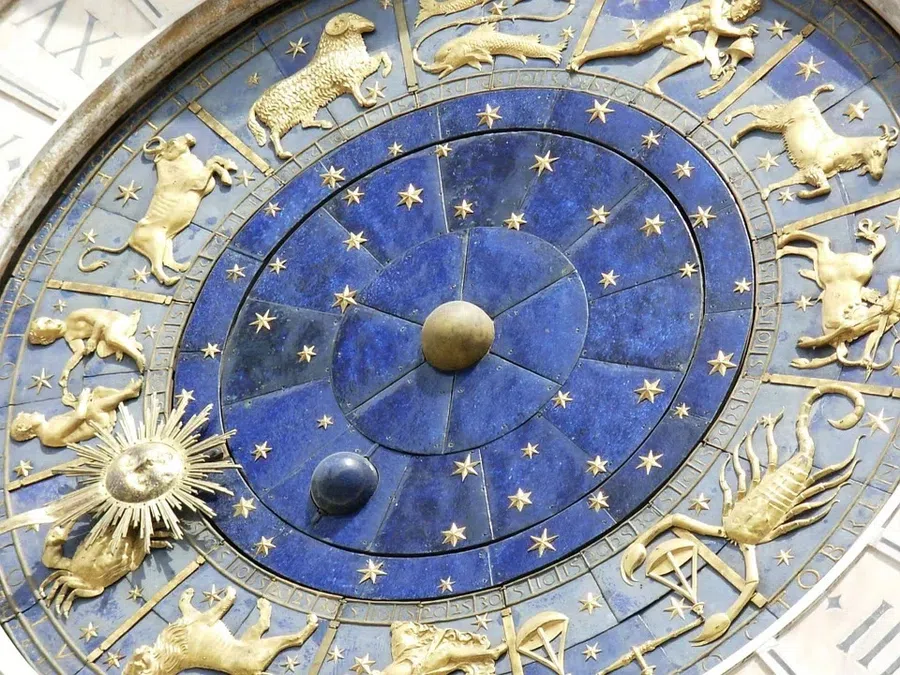 Гороскоп на сегодня, 3 декабря 2021 года: коротко о важном для каждого знака зодиака