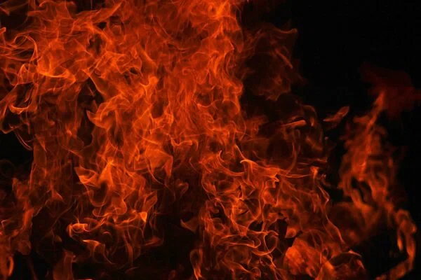 Причины воспламенения баллонов уточняются
