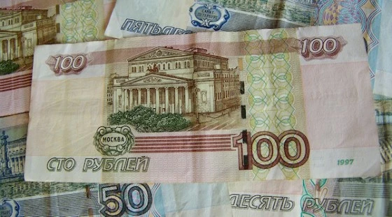 Многодетные семьи с низким доходом могут получать пособия