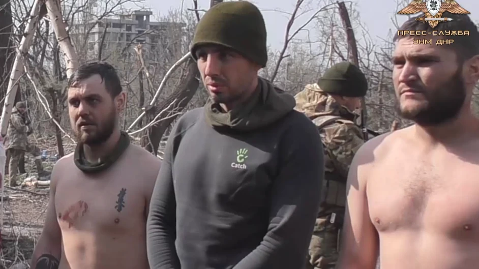 Сложить оружие  и выйти с "Азовстали" решили украинские боевики. Фото: пресс-служба УНМ ДНР