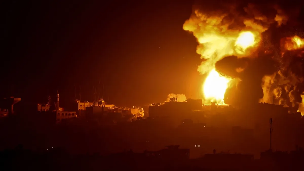 Удары по Газе. Фото: Kenzo Tribouillard |  AFP Getty Images 
