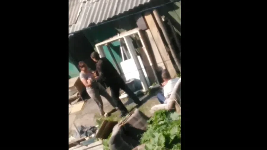 Группы "Подслушано в Искитиме" во Вконтакте