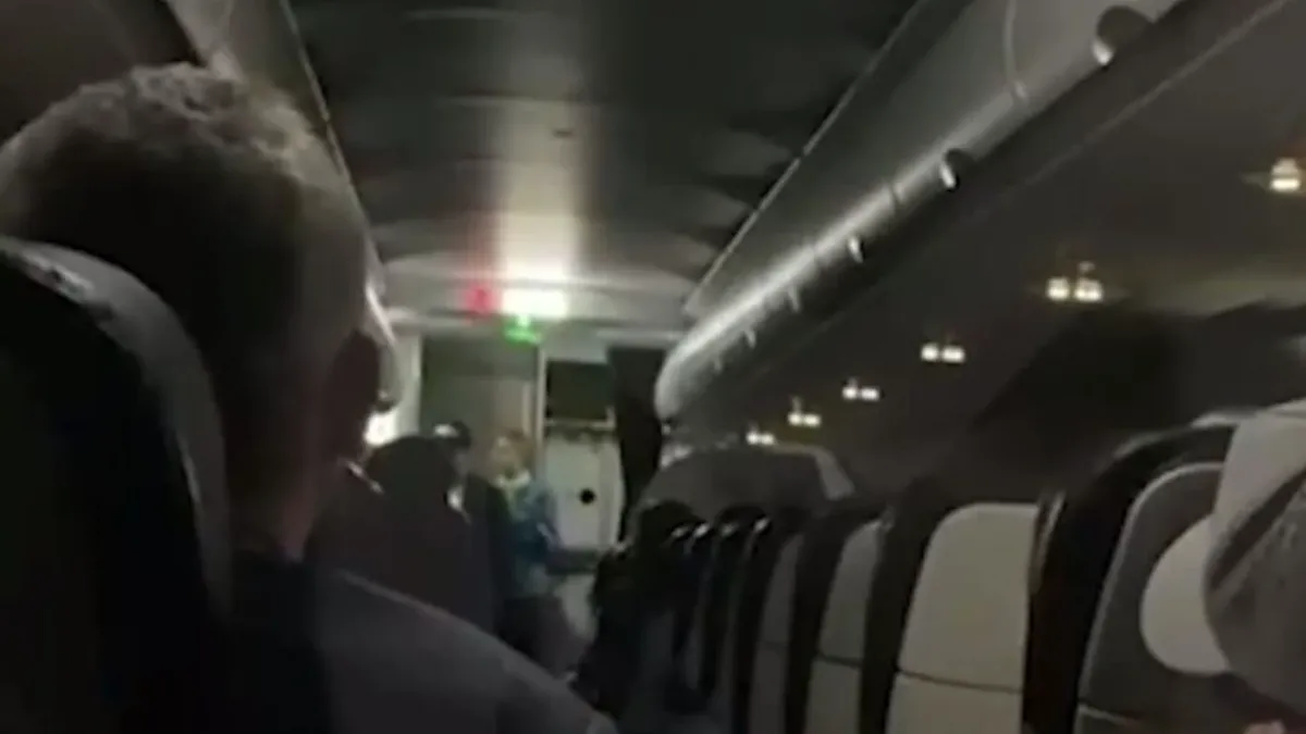Пассажир авиарейса Новосибирск — Санкт-Петербург испугался призраков ЧВК «Вагнер»