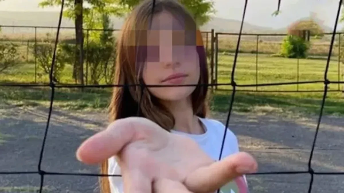 14-летняя девочка, пострадавшая на Крымском мосту, выписана из клиники — ей рассказали о смерти родителей в теракте ВСУ