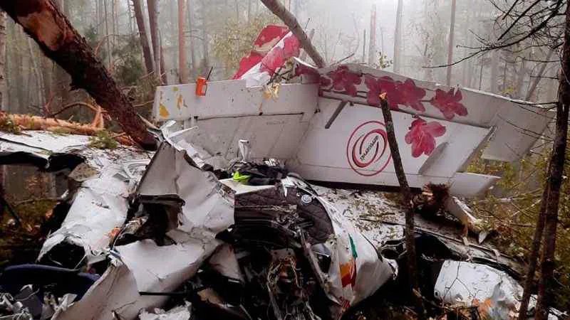 Причины авиакатастрофы самолета L-410 в Иркутской области назвал СКР: Погибли 4 человека