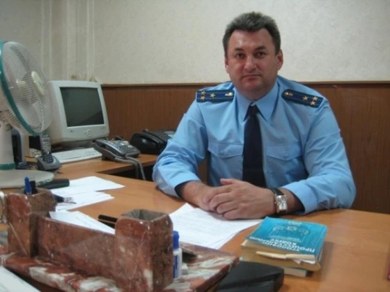 Геннадий Ситников задержан за 2 дня до пенсии. Следующие 2,5 года он проведет за решеткой Геннадий Ситников задержан за 2 дня до пенсии. Следующие 2,5 года он проведет за решеткой