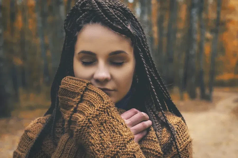 девушка, лес