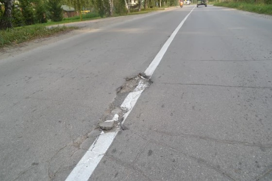 В Бердске разметку наносят даже на ямы