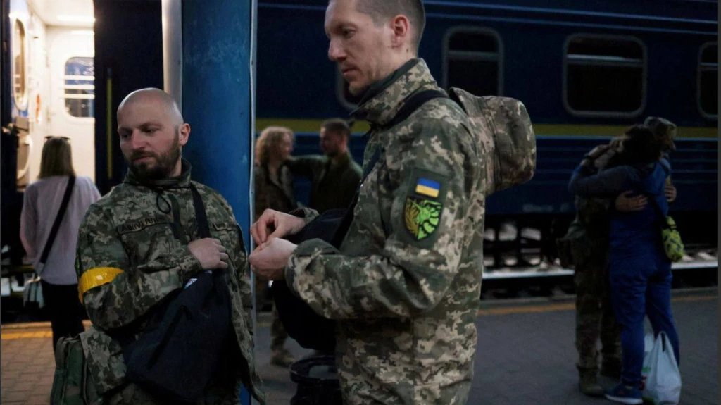 На Украине появился ЛГБТ-батальон с единорогами на шевронах. Фото: Reuters