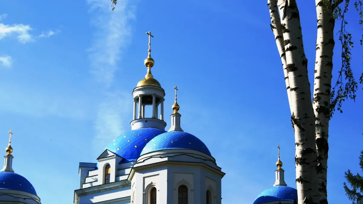 Что обязательно нужно сделать в Троицкую родительскую субботу 3 июня 2023 года – три молитвы и пять обязательных дел 