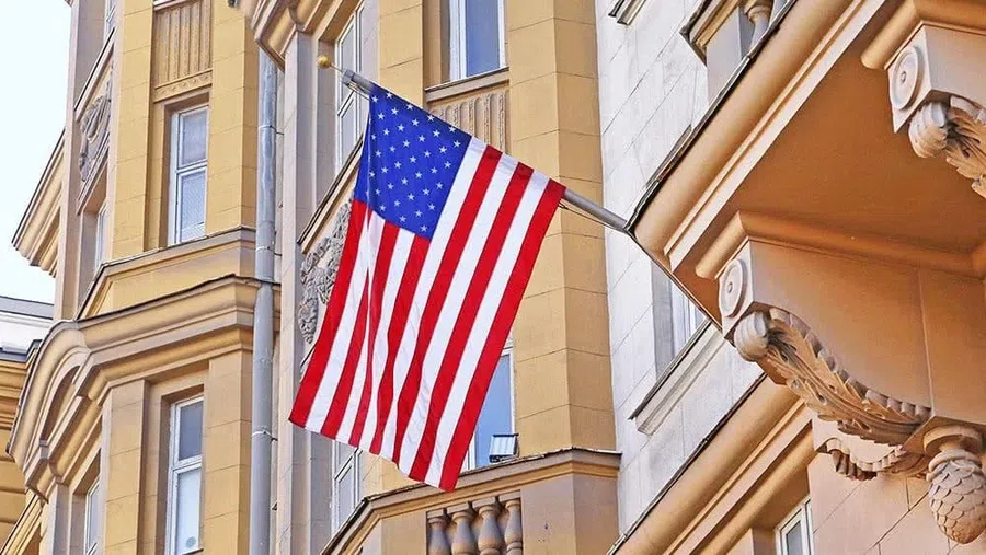 Сотрудник американского посольства украл железнодорожную стрелку в России: Чудом не случилось беды