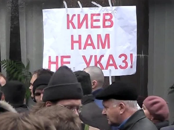 Жители Крыма хотят вновь присоединиться к России