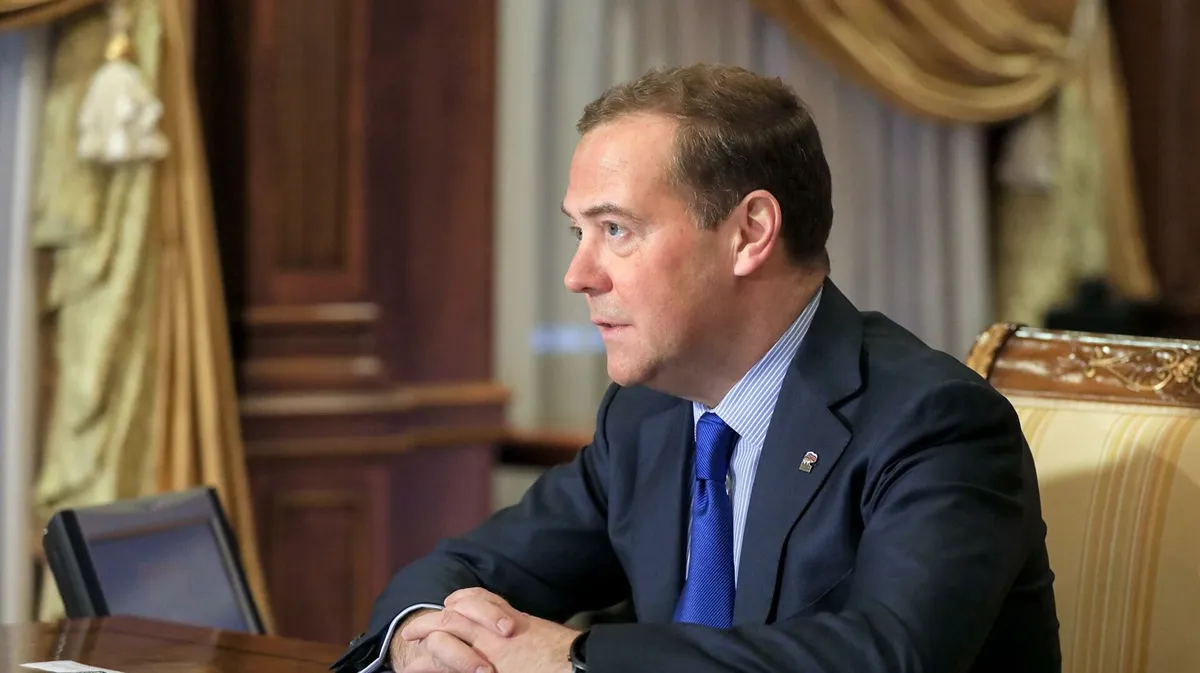 Дмитрий Медведев о ленд-лизе по получению СПГ с оплатой поставки через 2 года. Фото: Пресс-служба президента
