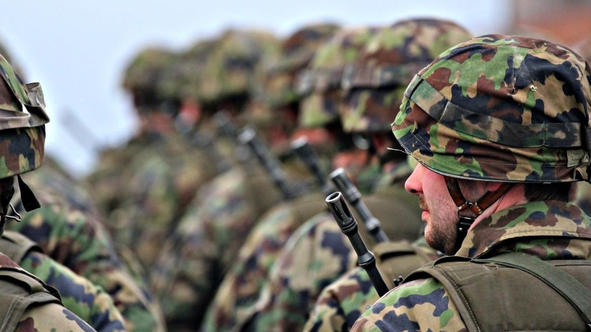 Деньги добровольцев на СВО 2023: выплаты при заключении контракта на ...