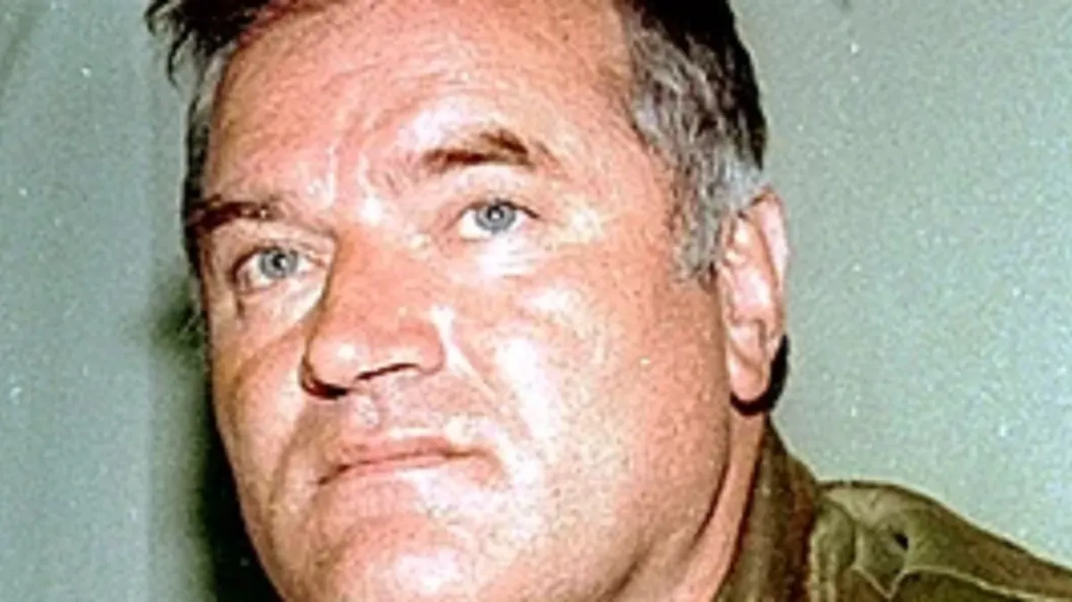 Воспаление легких и шумы в сердце: В Гааге госпитализировали сербского генерала Ратко Младича – в 1996 году за его поимку предлагали 10 млн евро