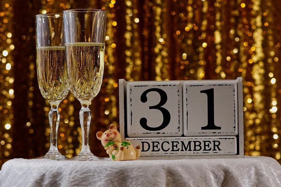 Новый год. шампанское, 31 декабря