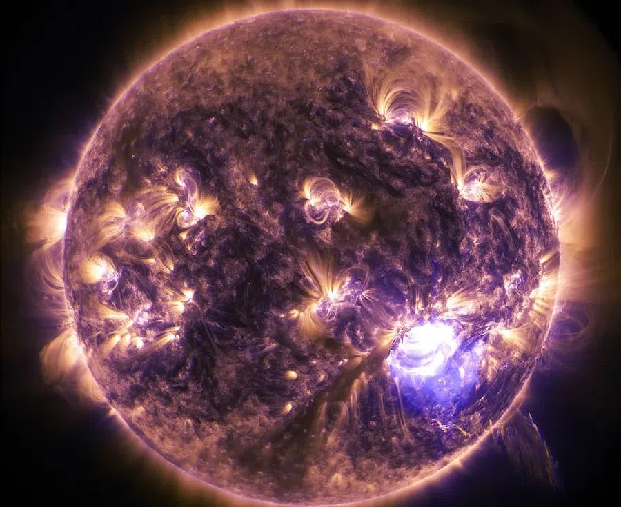 Солнечное вещество: почему провоцирует магнитную бурю и как светило из-за него «худеет». От чего зависит сила геомагнитного удара