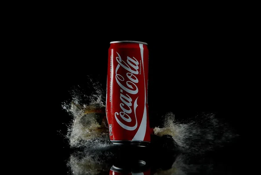 Coca-Cola и другие компании заявили о приостановке своей работы в России