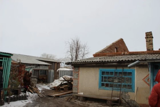 Крышу оторвало