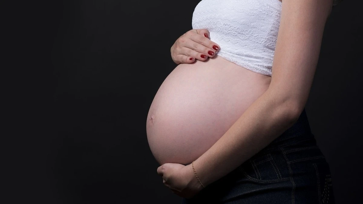 Мать восьмерых детей забеременела девятым после операции по стерилизации