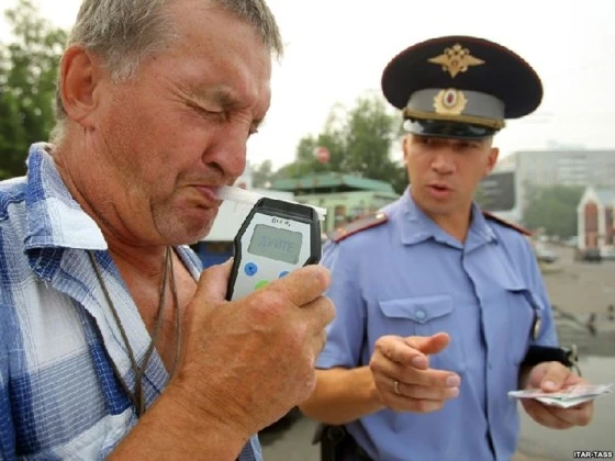 Рассматривается возможность уголовного наказания за езду в нетрезвом виде