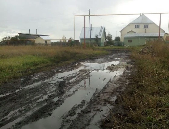 По дороге в Западном жилмассиве невозможно проехать