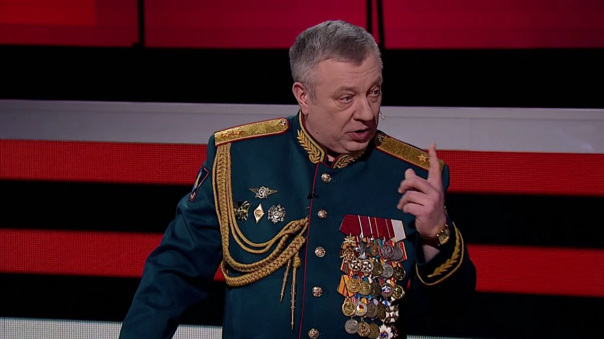 Член Комитета Государственной думы по обороне генерал-лейтенант запаса Андрей Гурулёв. Фото: кадр из видео