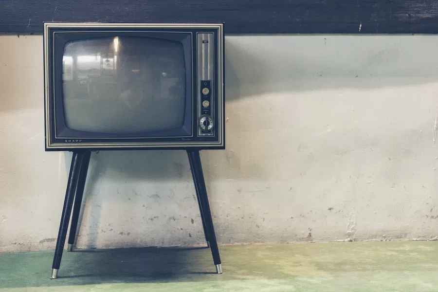 В Тюмени погиб 2-летний ребенок, уронив на себя старый телевизор