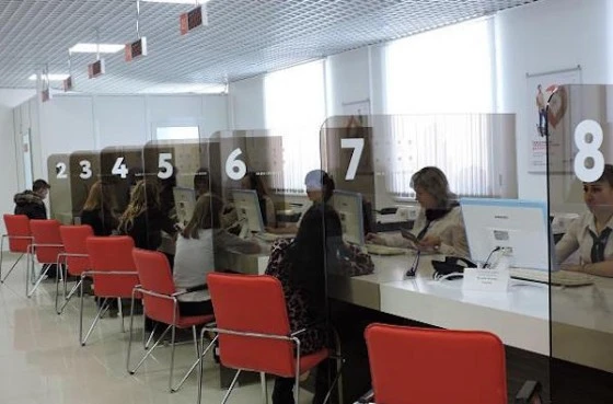 В МФЦ Искитима работает 8 окон 