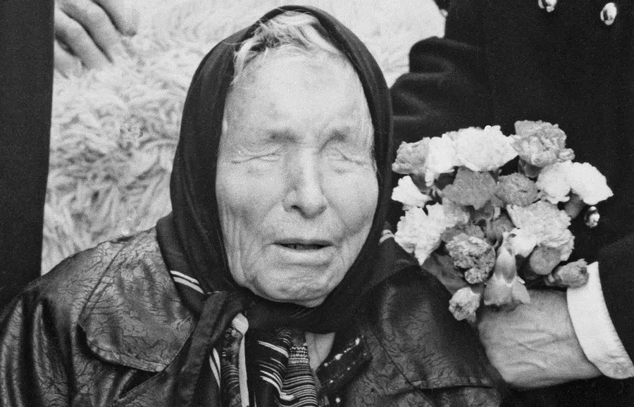 Ванга знаменита своими предсказаниями. Она заранее знала о гибели Сталина, Кеннеди и Ганди